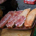 La tostada, emparedado abierto - Tapa o tapas españolas